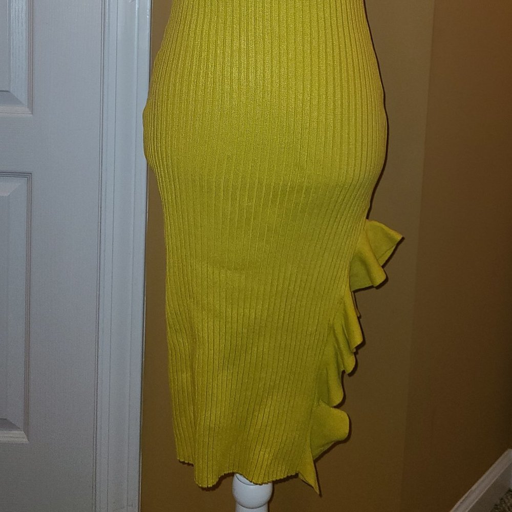 Sleeveless dress